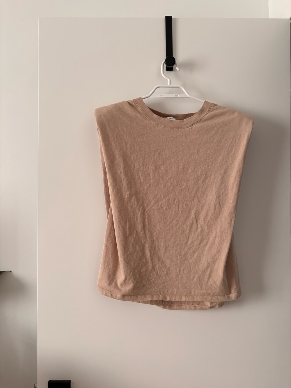 Babaton Shoulder Pad Tank